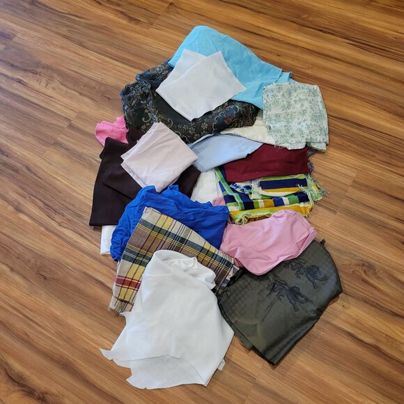 Fabric Scraps and Pieces - Picture 1 of 3